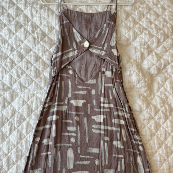 Mini Patterned Dress - Picture 3 of 4